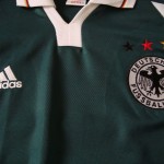 2000-02 Away, front detail