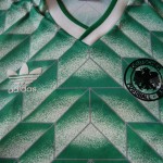 1988-91 Away, front detail